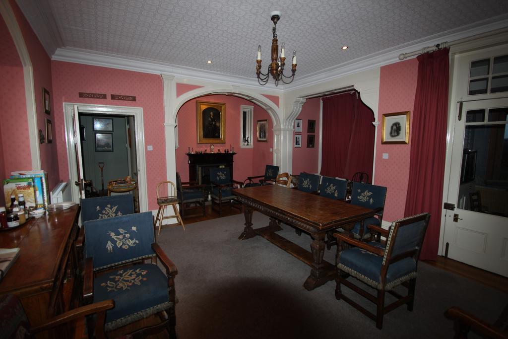 Woodlands Bed & Breakfast Barnt Green Екстер'єр фото